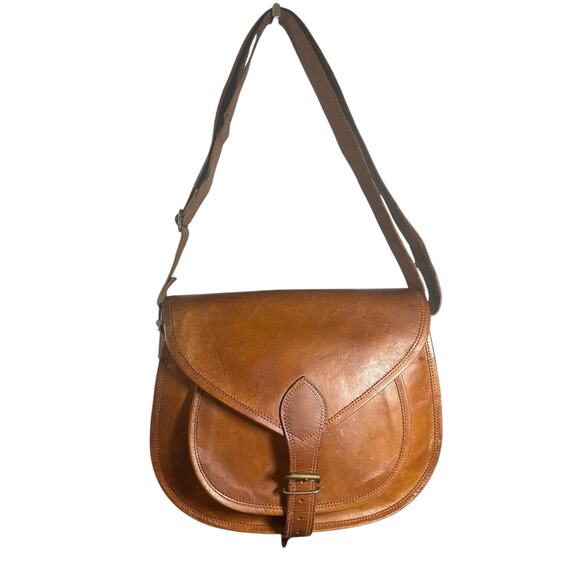 Tan Leather Saddle Crossbody Bag Flap Buckle Closure Western Style handmade - Picture 3 of 14